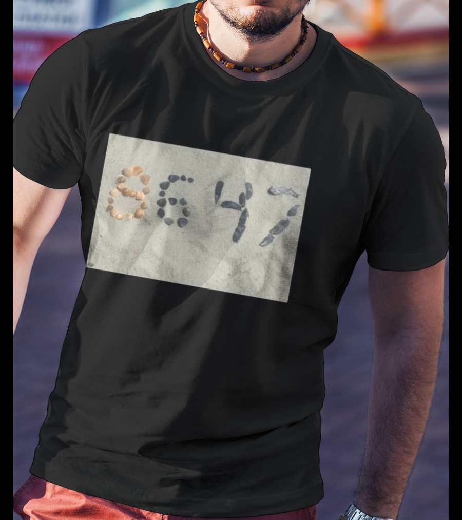 James Comey 8647 Beach Sand Seashell Pebble T-Shirt