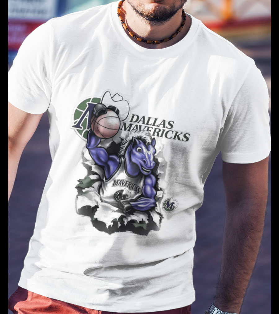 Dallas Mavericks Mitchell & Ness Breakthrough Basketball Horse T-Shirt