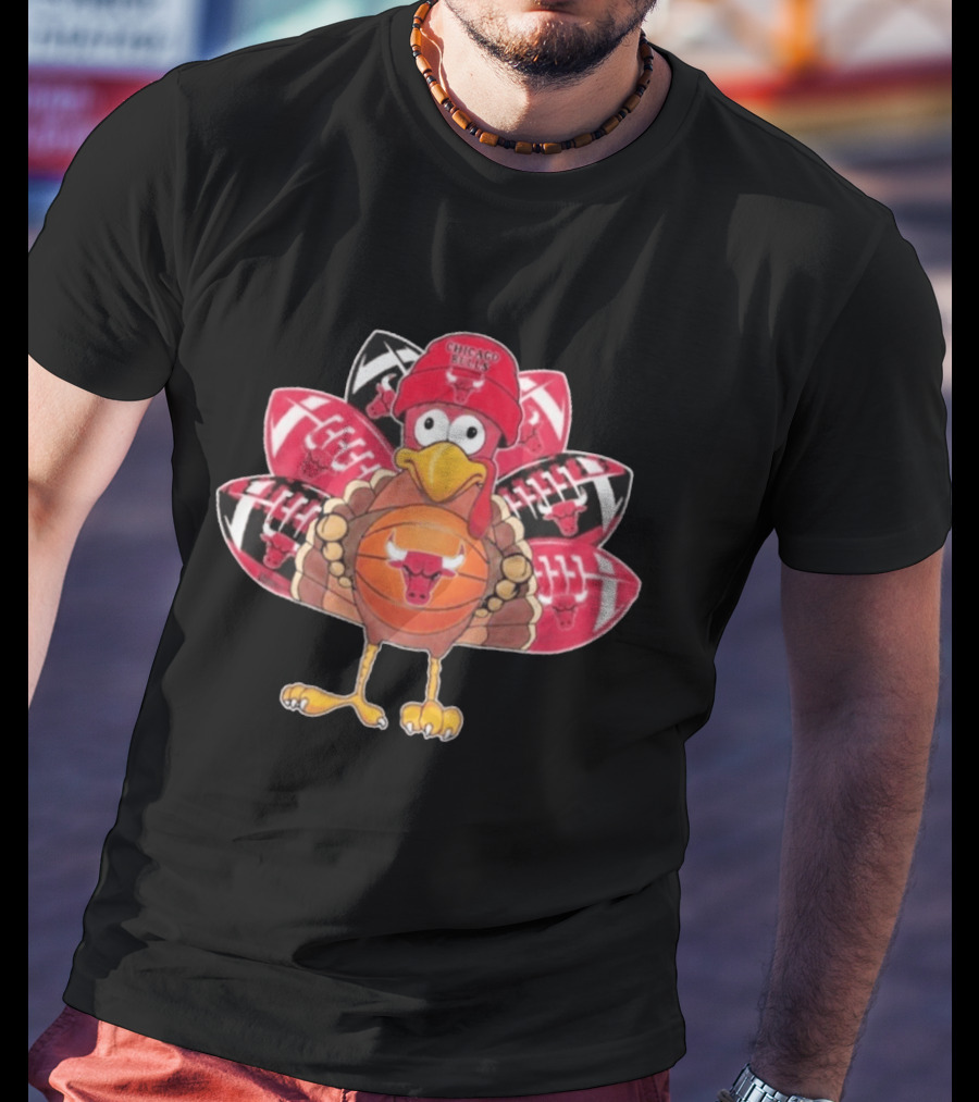 Chicago Bulls Thanksgiving Turkey Basketball Football Fusion T-Shirt
