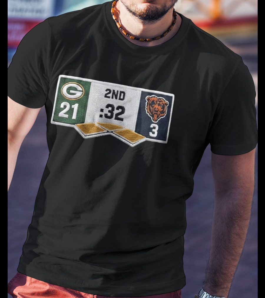 Packers 21 Bears 3 Second Quarter Scoreboard Patch T-Shirt