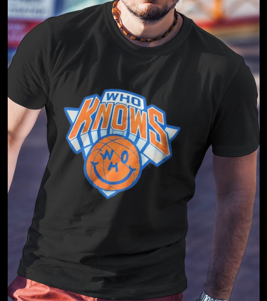 New York Knicks Who Knows Basketball Smiley Face T-Shirt