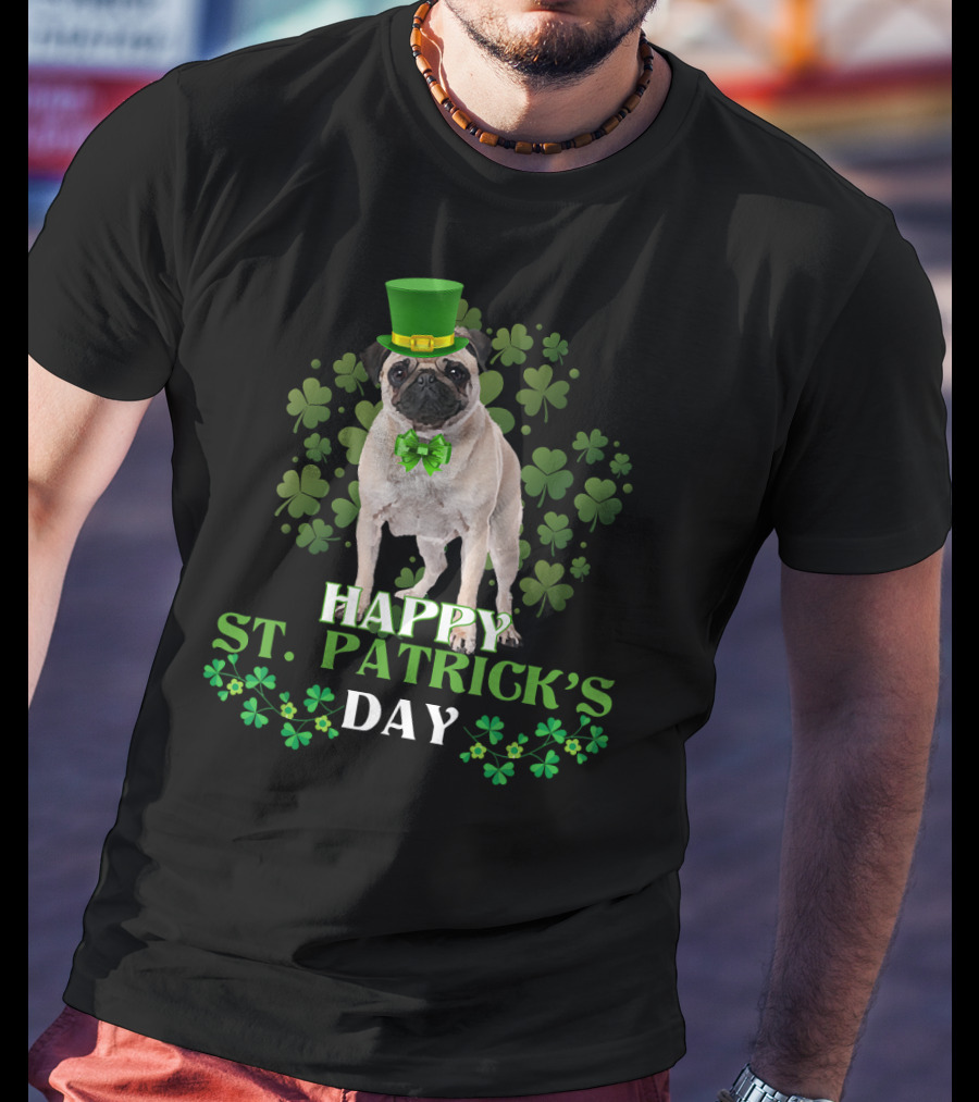 Happy St Patrick's Day Leprechaun Pug With Shamrocks T-Shirt
