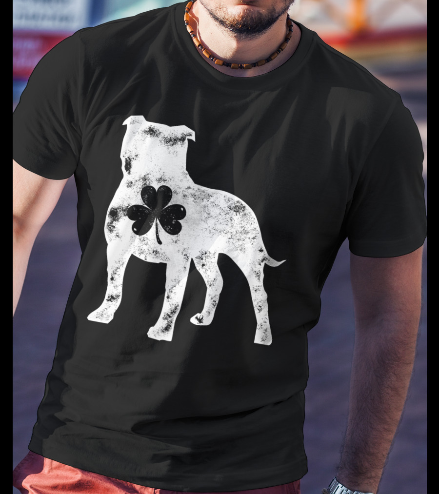 Pit Bull Shamrock St Patricks Day Dog Lover Men T-Shirt