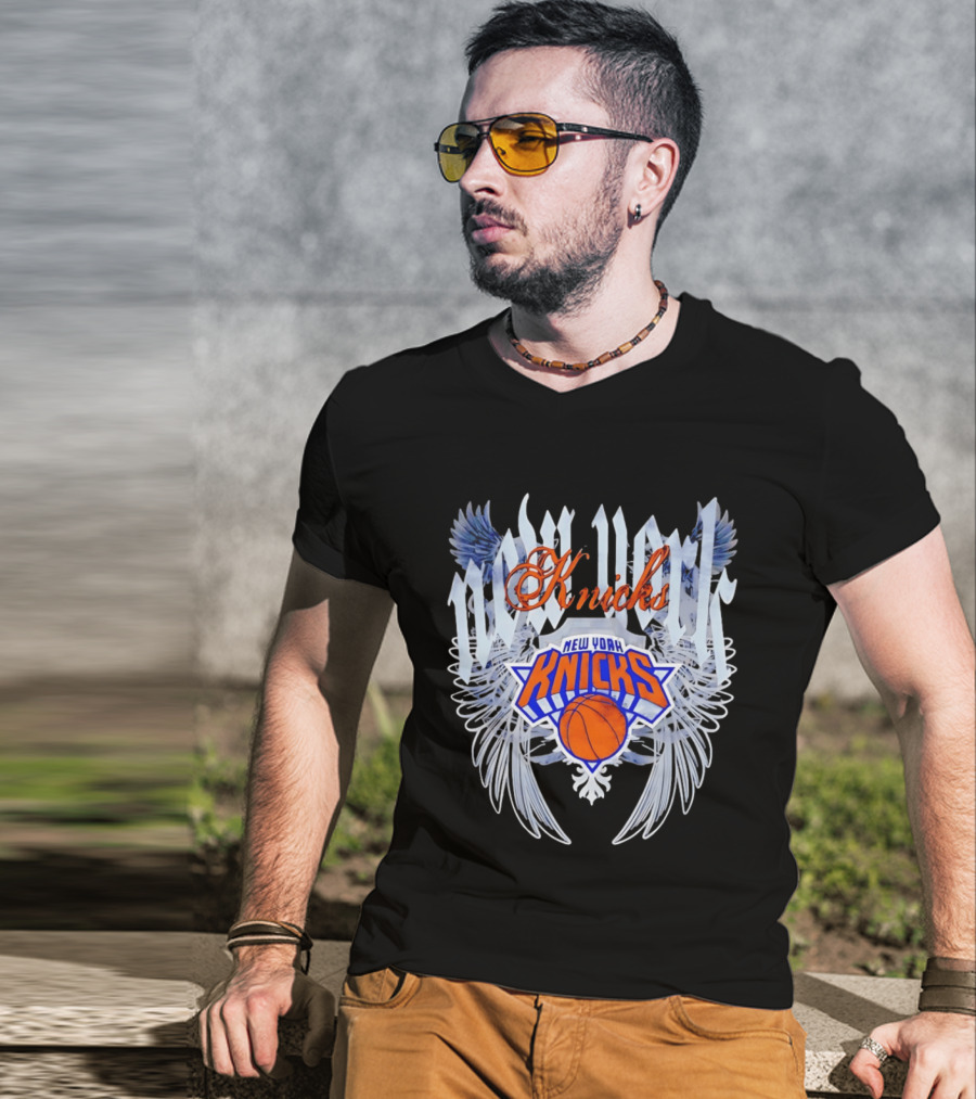 New York Knicks Wings Shield Basketball T-Shirt
