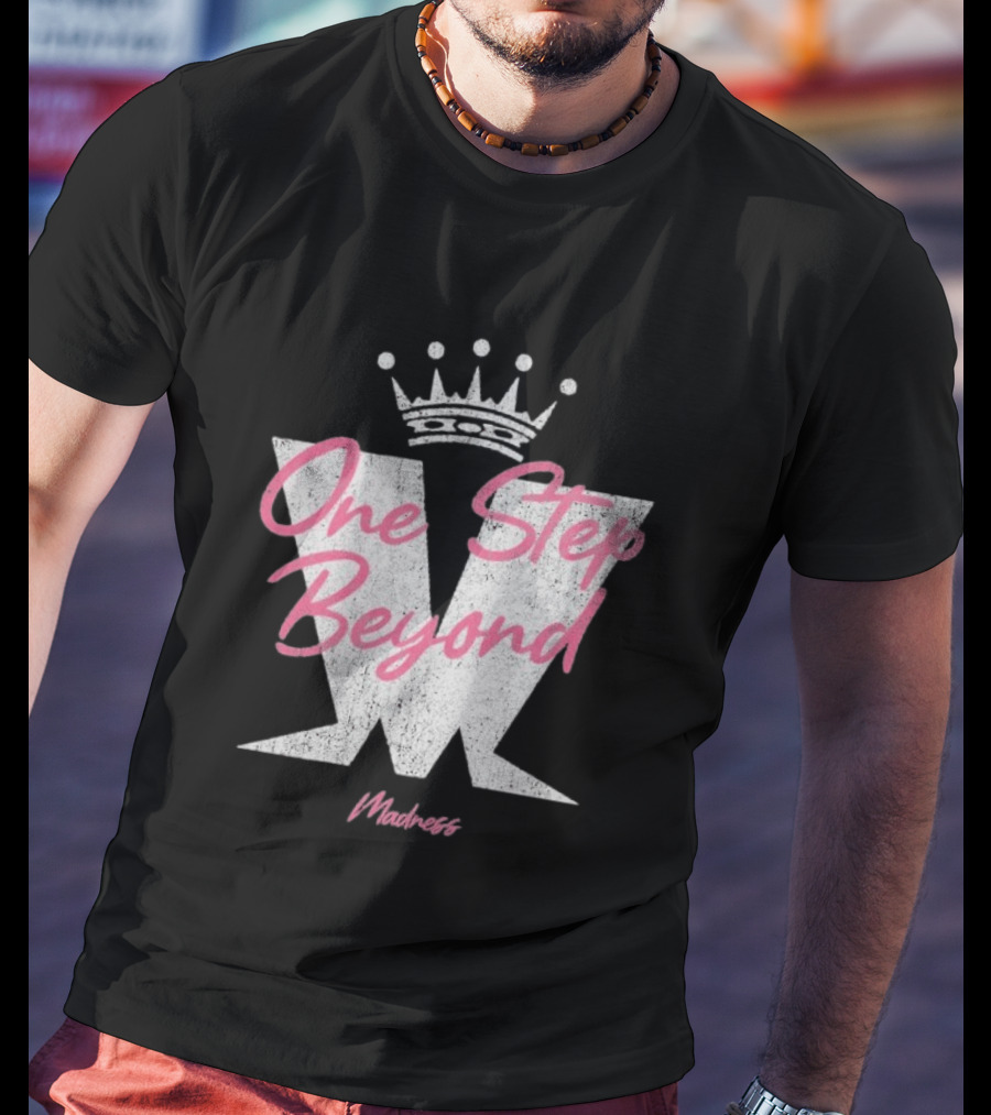 Madness One Step Beyond Crown Pink W T-Shirt