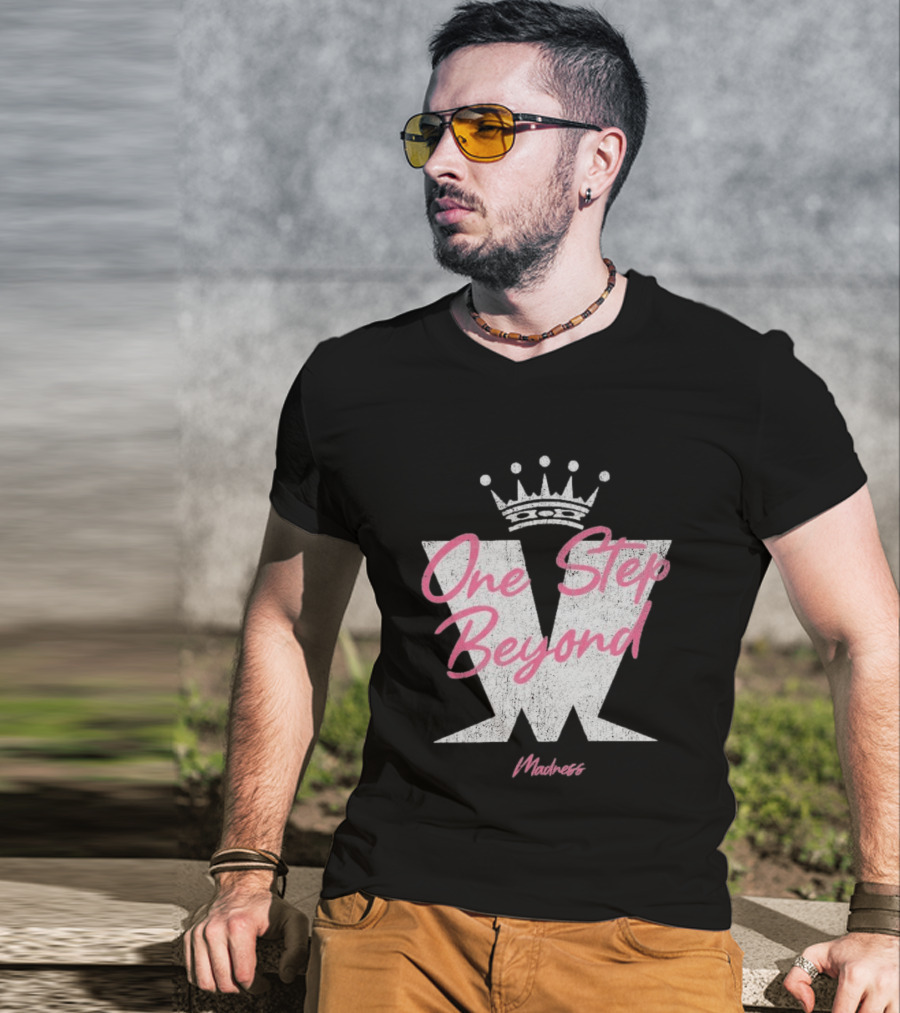 Madness One Step Beyond Crown Pink W T-Shirt