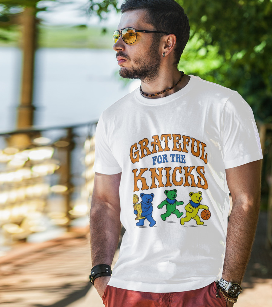 Grateful Dead New York Knicks Bears Basketball Trophy T-Shirt