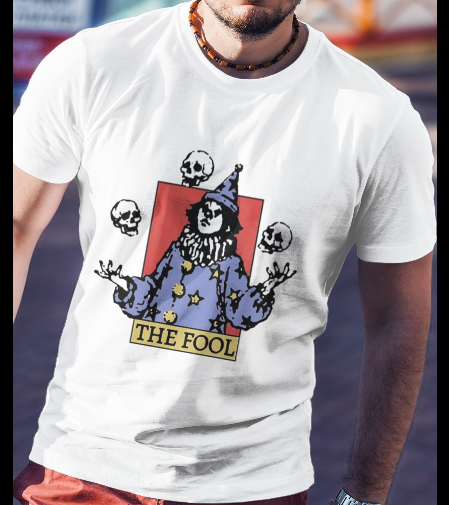 The Fool Juggling Skulls Tarot Style Wizard Hat And Stars T-Shirt