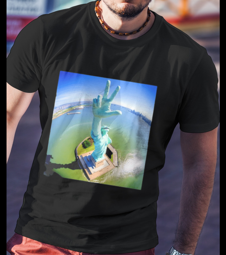 Jalen Brunson Statue Of Liberty Victory Gesture Photo T-Shirt