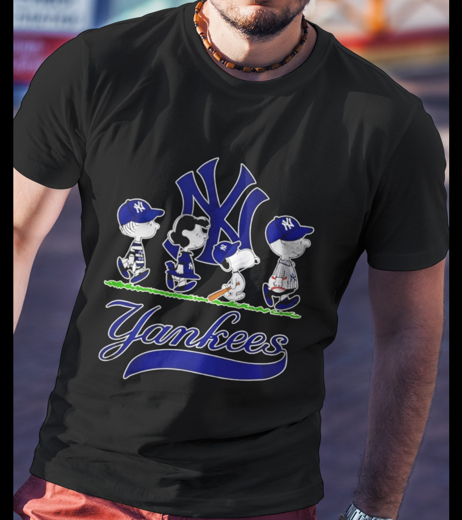 New York Yankees Peanuts Characters Abbey Road Snoopy T-Shirt