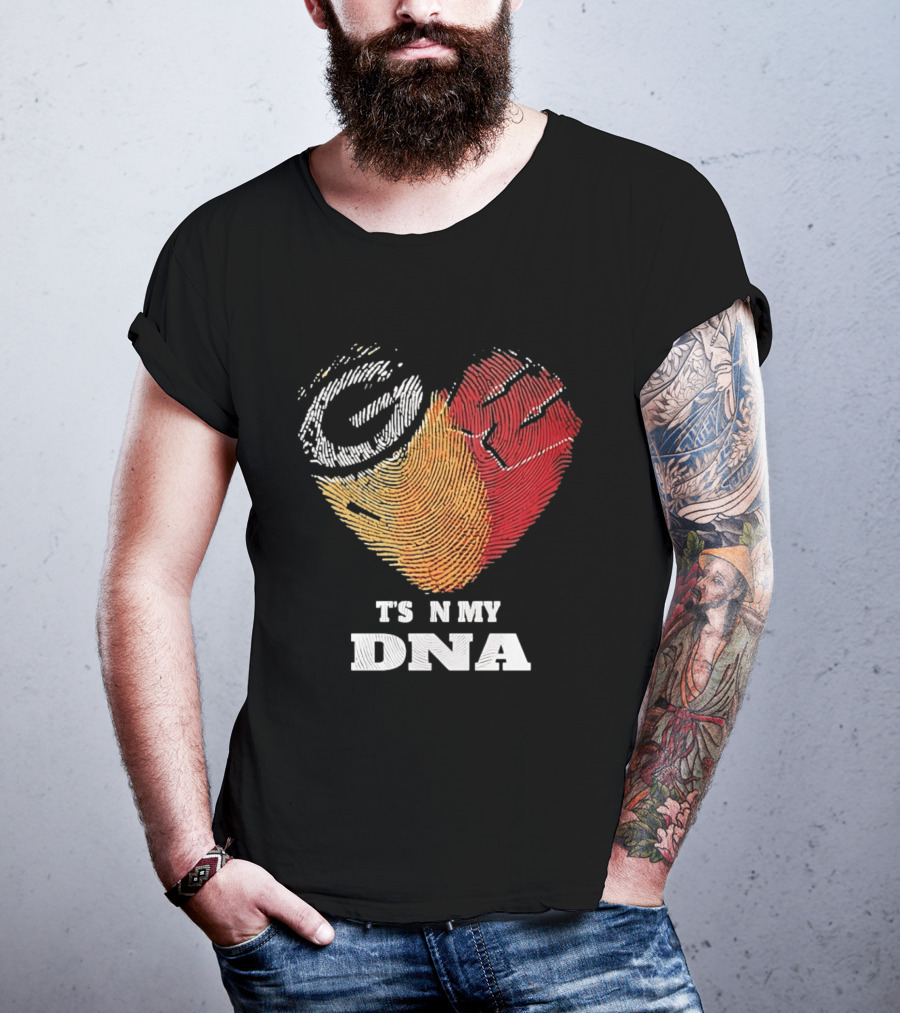 Green Bay Packers Wisconsin Badgers Heart It's In My DNA T-Shirt