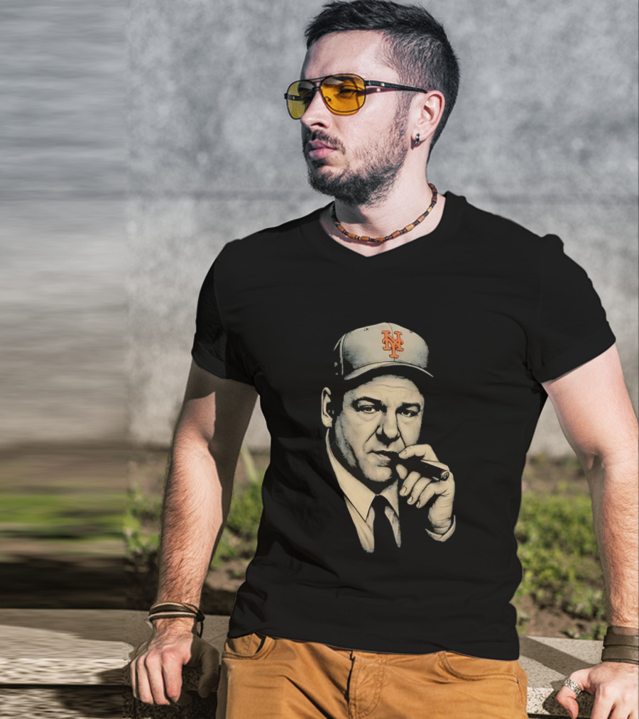 Tony Soprano New York Mets Cap Smoking Cigar T-Shirt