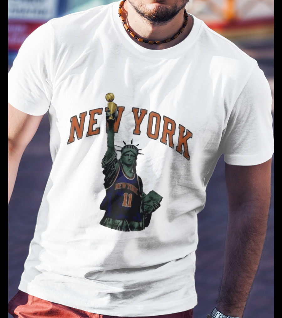 New York Knicks Jalen Brunson Statue Liberty Trophy Meme T-Shirt