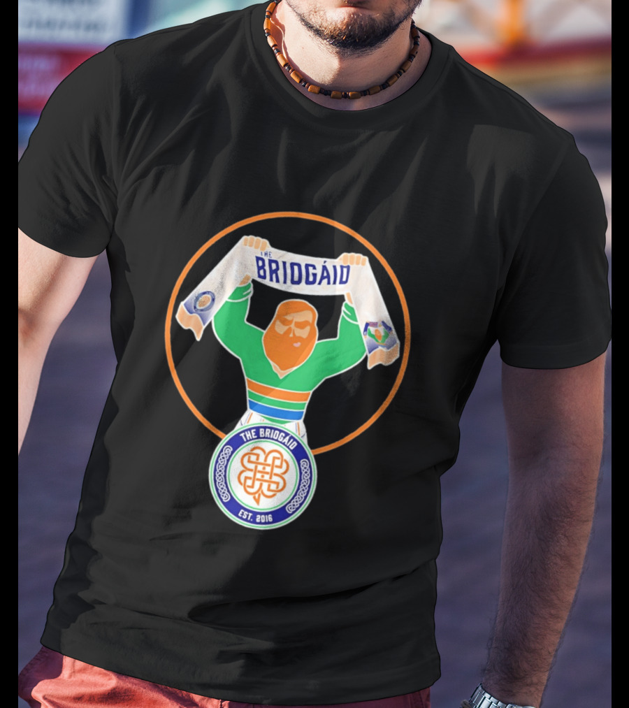 The Briogaid Guy Est 2016 Celtic FC Supporters Club Scarf T-Shirt