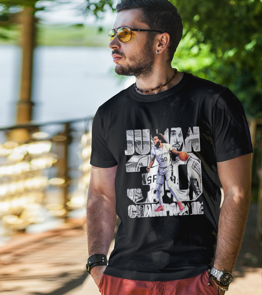 Julian Champagnie Spurs 30 Comic T-Shirt