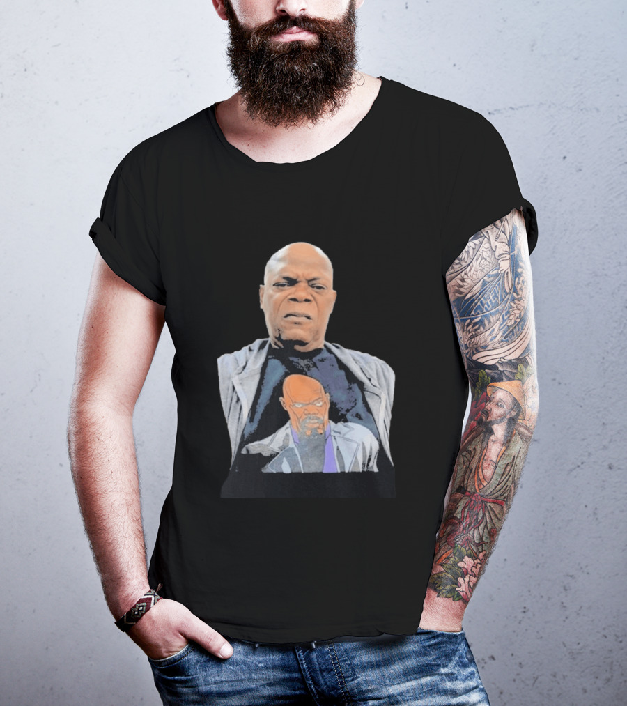 Samuel L. Jackson Wearing Himself On T-Shirt