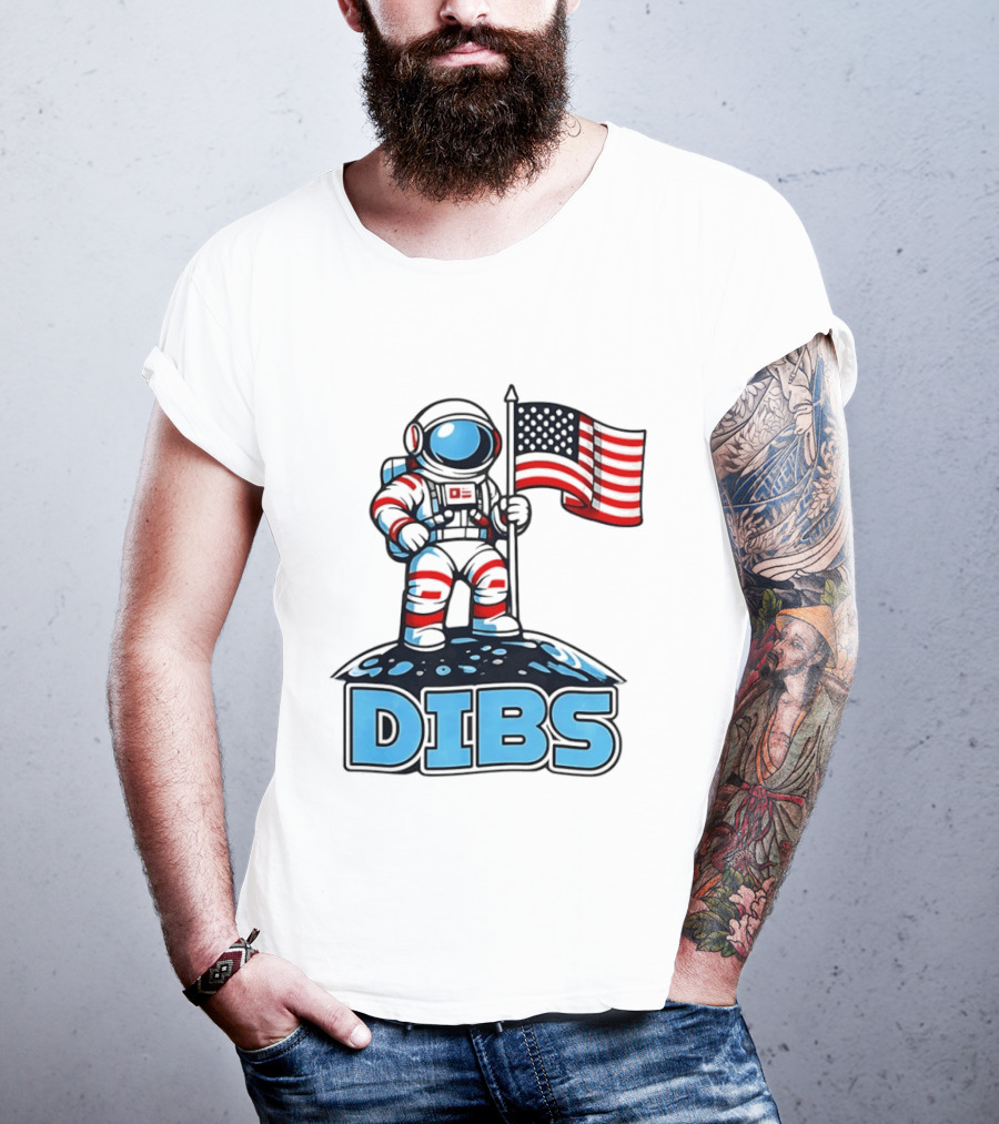 USA Dibs On The Moon Astronaut Space American Flag T-Shirt