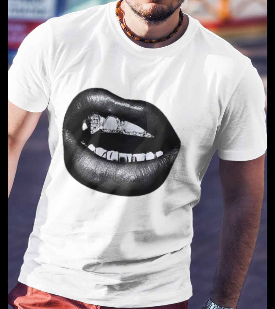 Dallas Cowboys Cheerleaders Black & White Lips Kevin Ozowski T-Shirt