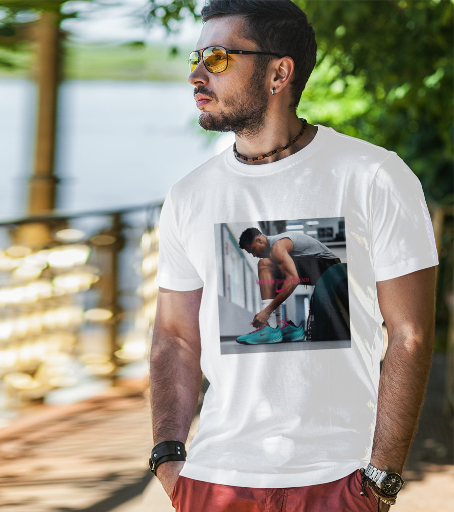 Nike Giannis Antetokounmpo Welcome To South Beach Milwaukee Bucks T-Shirt