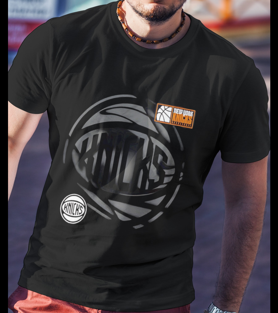 New York Knicks NBA 2026 Chasing Glory T-Shirt