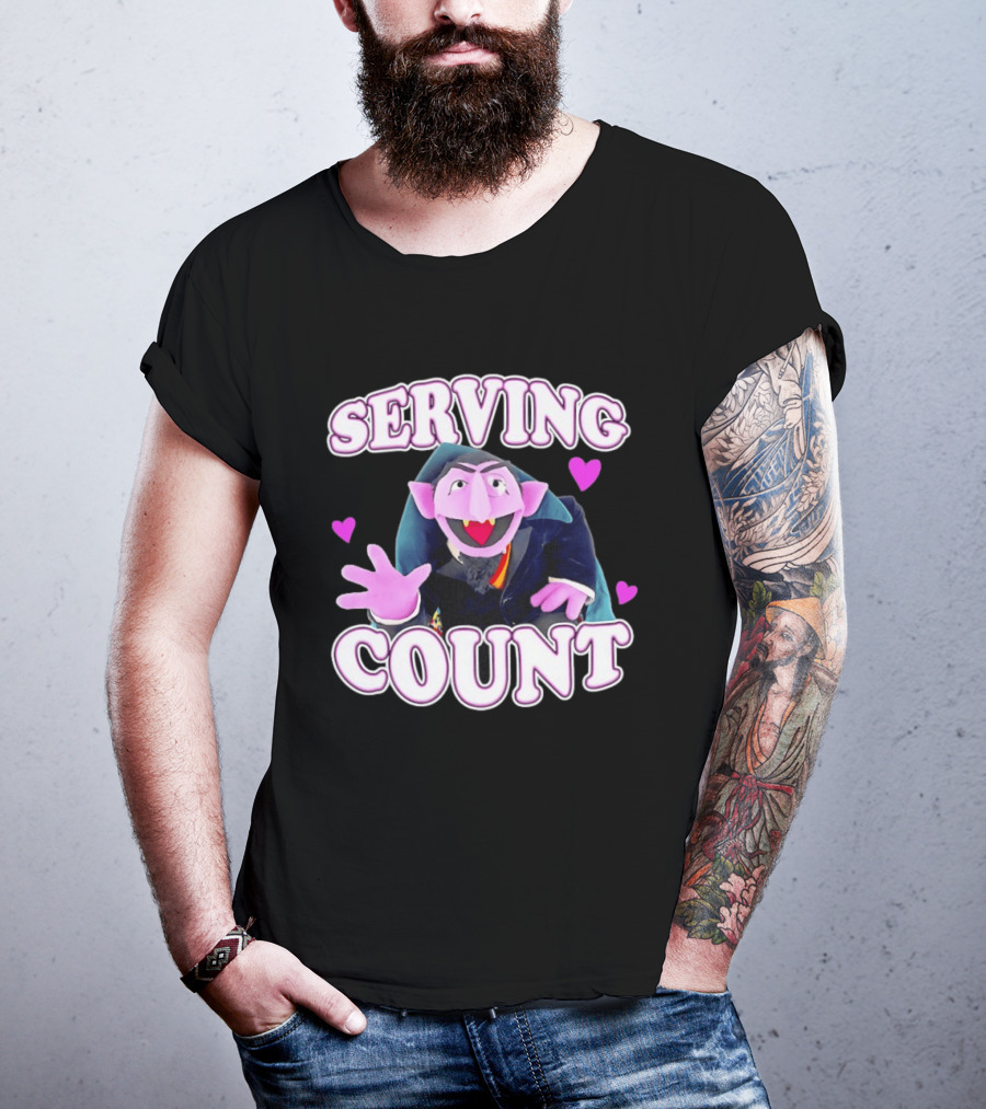 Serving Count Von Count Heart Purple Love T-Shirt