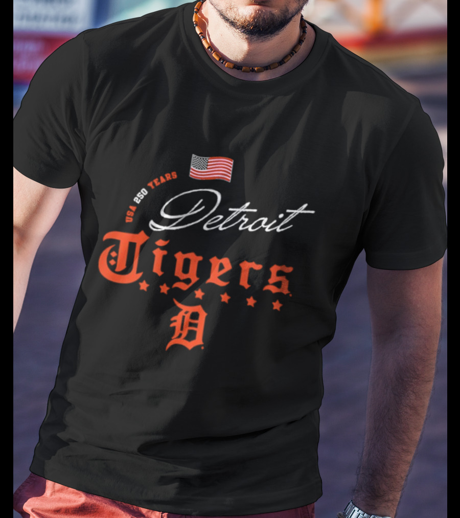 Detroit Tigers 250 Years USA Celebration Happy 4th Of July T-Shirt