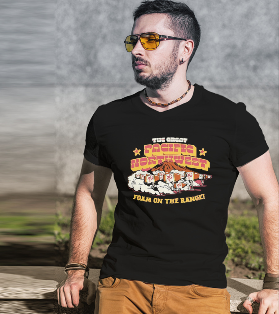 The Great Pacific Northwest Foam On The Range Rainier Beer Mountain T-Shirt