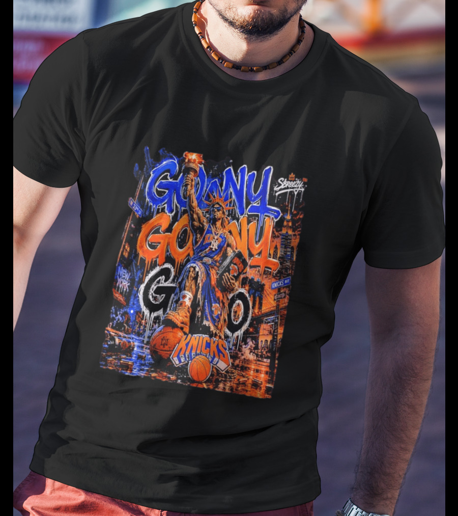 GO NY GO NY GO Knicks Basketball Statue Street T-Shirt