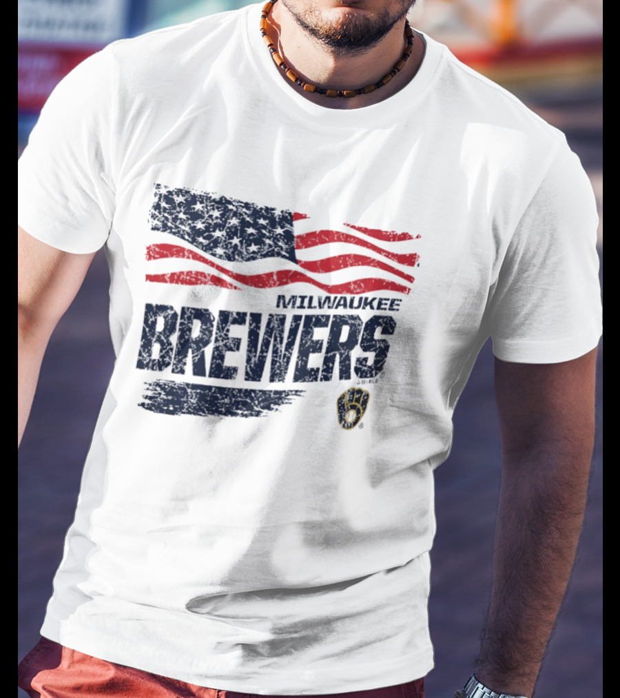 Milwaukee Brewers 4th Of July American Flag Celebration T-Shirt