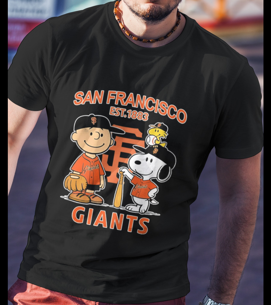 San Francisco Giants Peanuts Snoopy Charlie Brown Woodstock Est 1883 T-Shirt