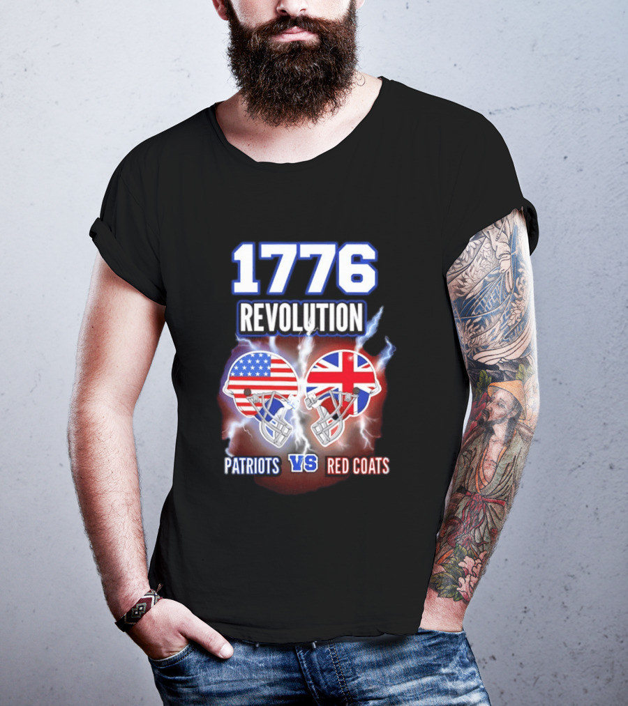 1776 Revolution Patriots Vs Red Coats American Flag British Flag Helmets Clash T-Shirt