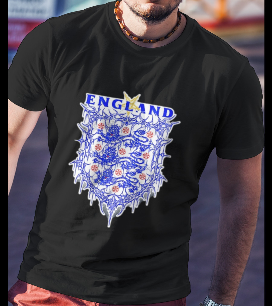 England Metal Crest Three Lions Emblem With Gothic Motif T-Shirt