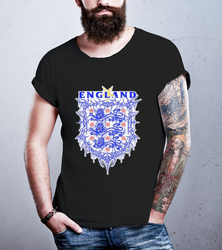 England Metal Crest Three Lions Emblem With Gothic Motif T-Shirt