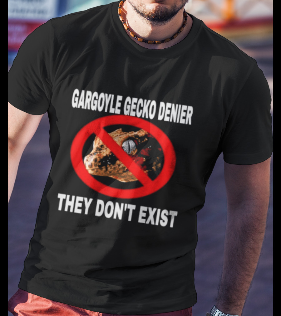 Gargoyle Gecko Denier They Don't Exist Reptile Red Circle Slash T-Shirt