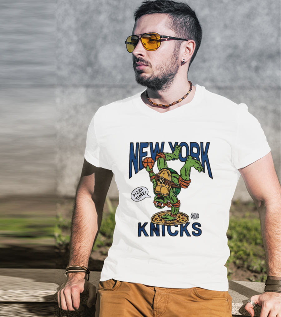 New York Knicks Michelangelo TMNT Pizza Time Basketball Dunk T-Shirt