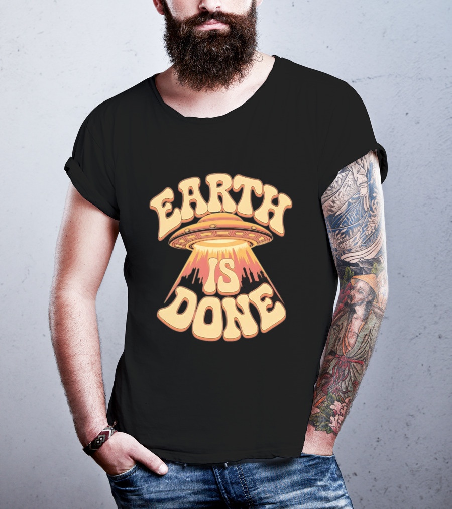 Earth Is Done UFO Spaceship Abducting City Skyline T-Shirt