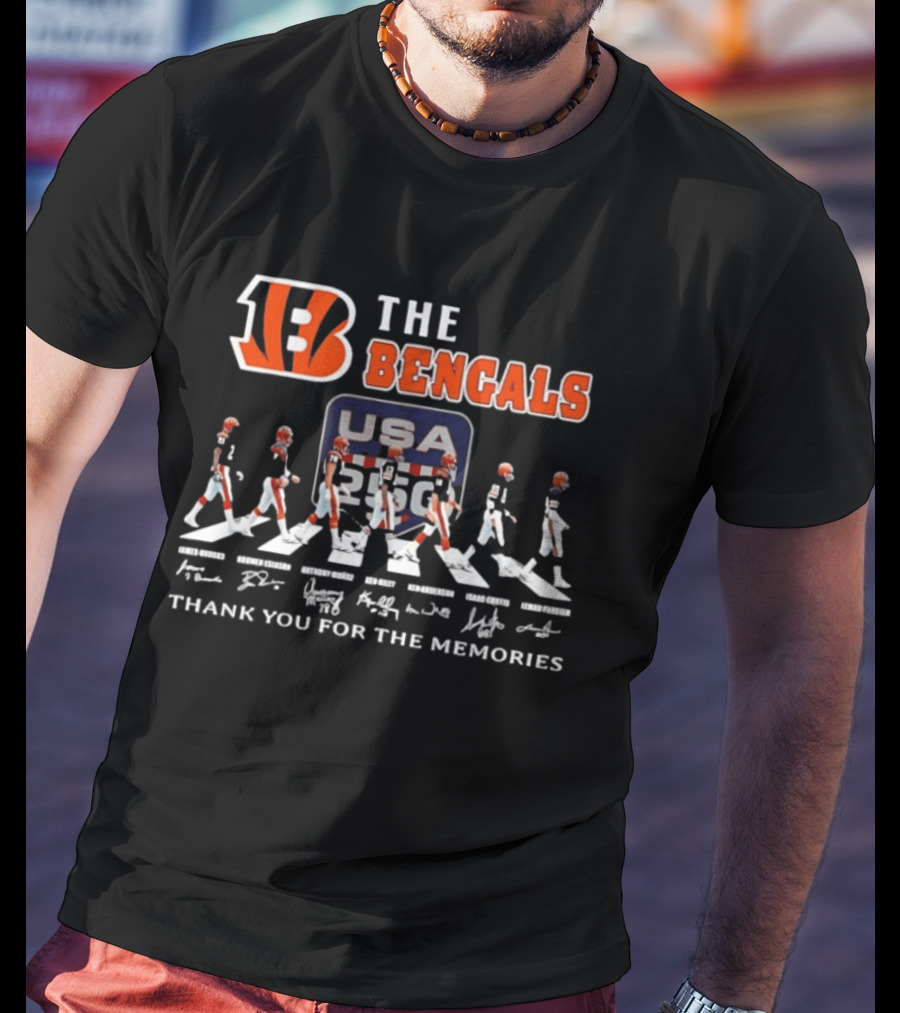 The Bengals James Brooks Boomer Esiason Anthony Munoz Ken Riley Ken Anderson Isaac Curtis Lemar Parrish USA 82 Thank You For The Memories T-Shirt