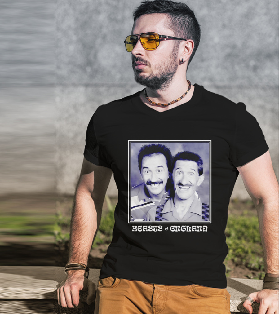 The Chuckle Brothers Barry Elliott Paul Elliott Beasts Of England T-Shirt