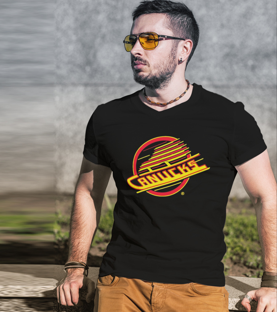 Vancouver Canucks Skate Logo NHL Hockey T-Shirt