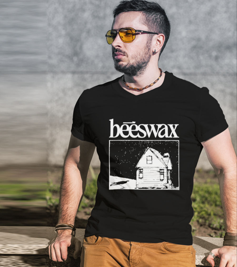 Beeswax City Of Lab Cabin Snow Scene T-Shirt