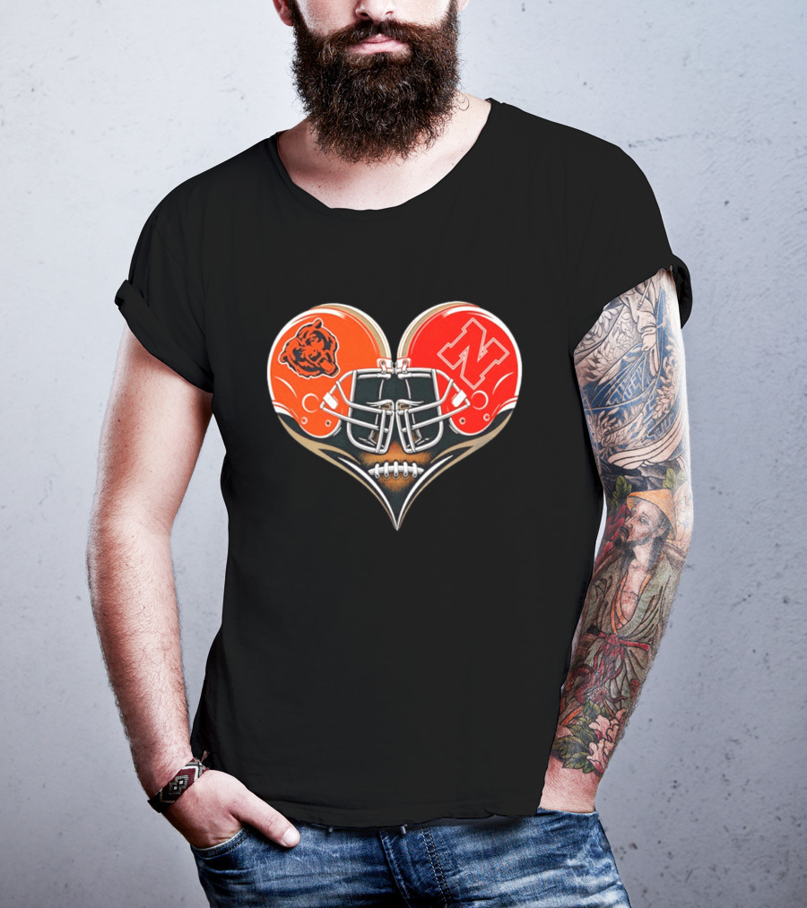 Chicago Bears Nebraska Cornhuskers Heart Shaped Helmets Football Fan Gear T-Shirt