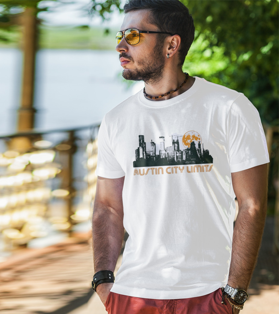 Austin City Limits Full Moon Skyline T-Shirt