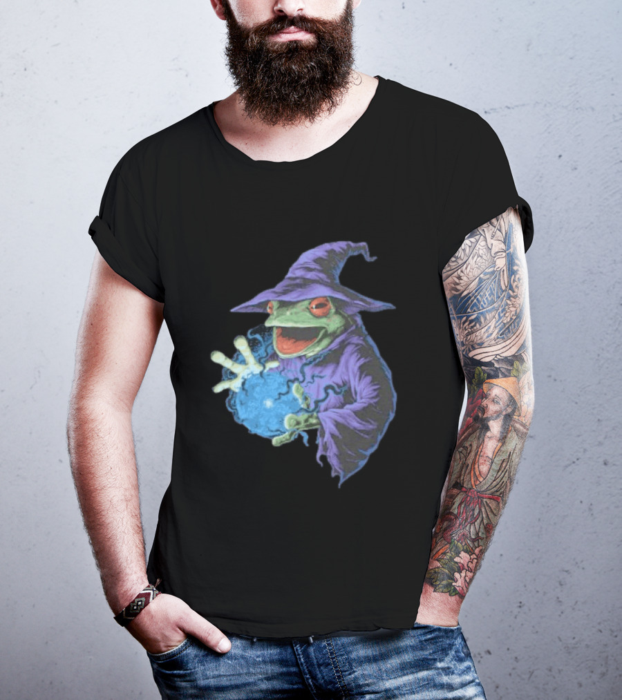 Wizard Frog In Purple Robe Casting Blue Magic Spell T-Shirt