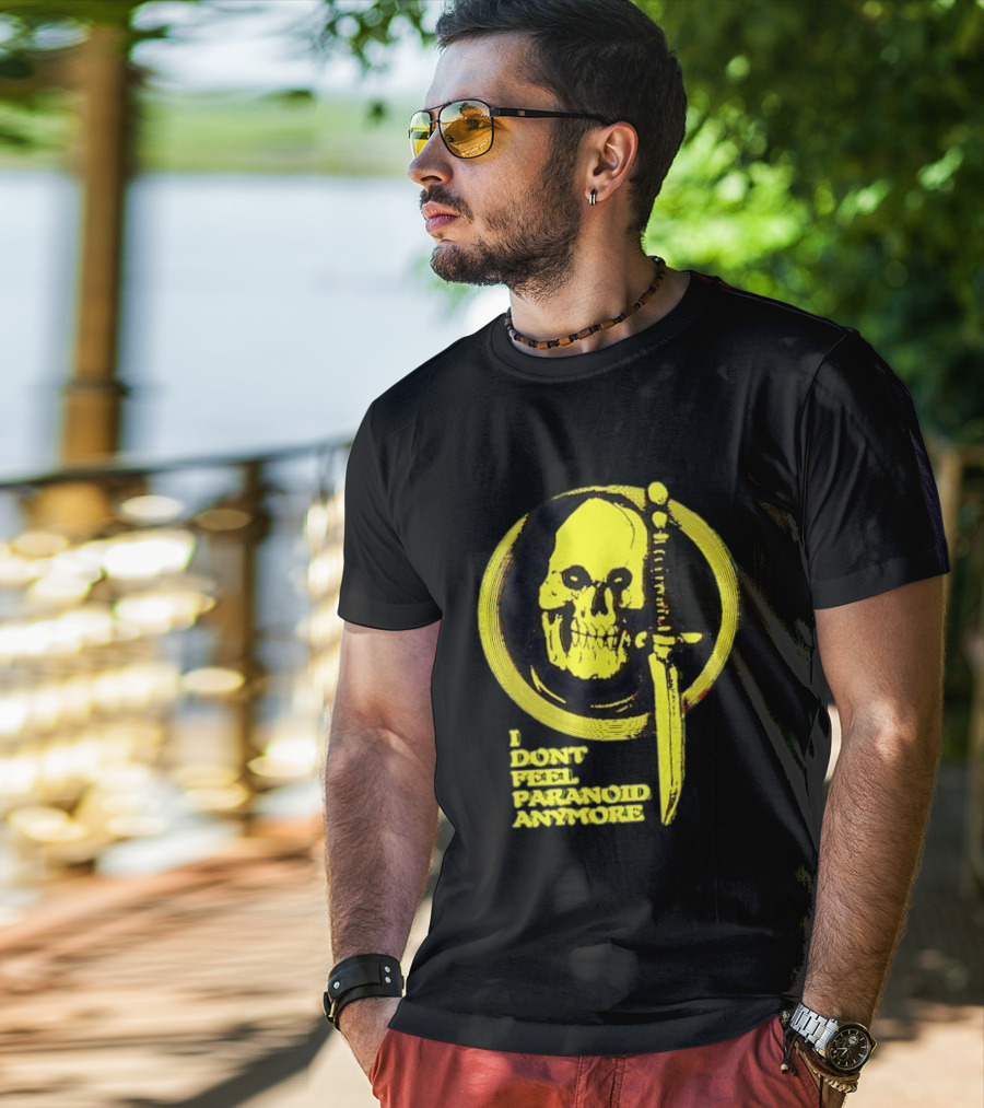 I Don't Feel Paranoid Anymore Skull Dagger Retro Horror Vibe T-Shirt