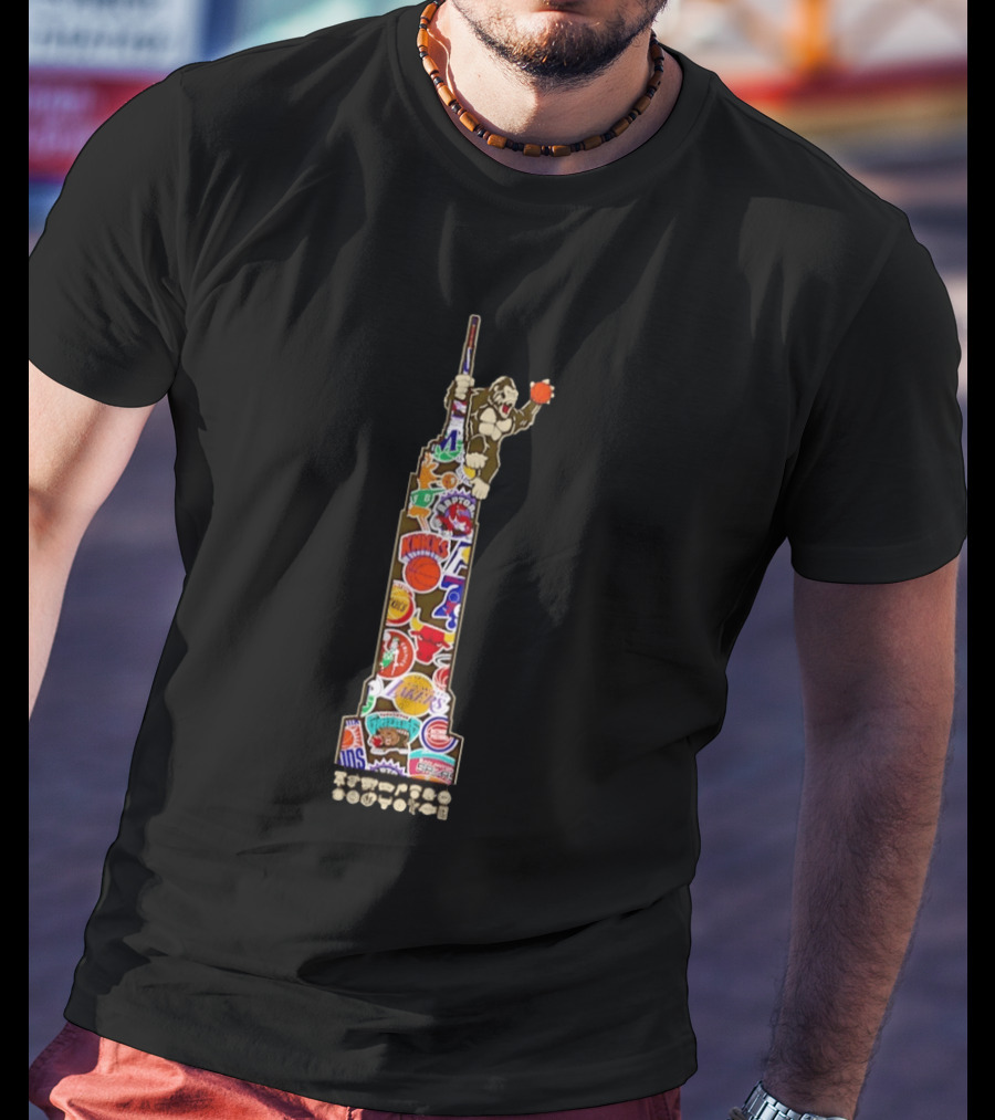 New York Knicks King K Basketball Team Logos Tower T-Shirt
