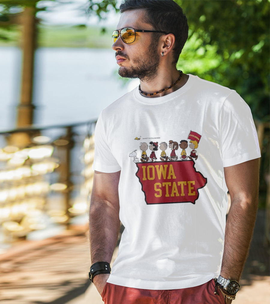 Iowa State Cyclones Peanuts Characters Marching With Snoopy And Friends T-Shirt