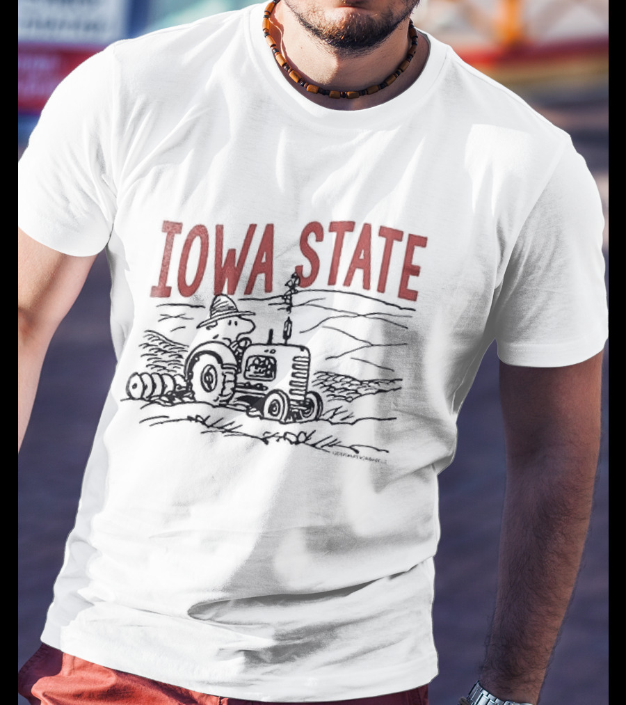 Iowa State Cyclones Peanuts Woodstock Tractor Scene T-Shirt