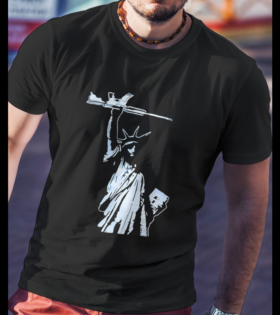 Statue Of Liberty Holding Assault Rifle July 4th Independence T-Shirt