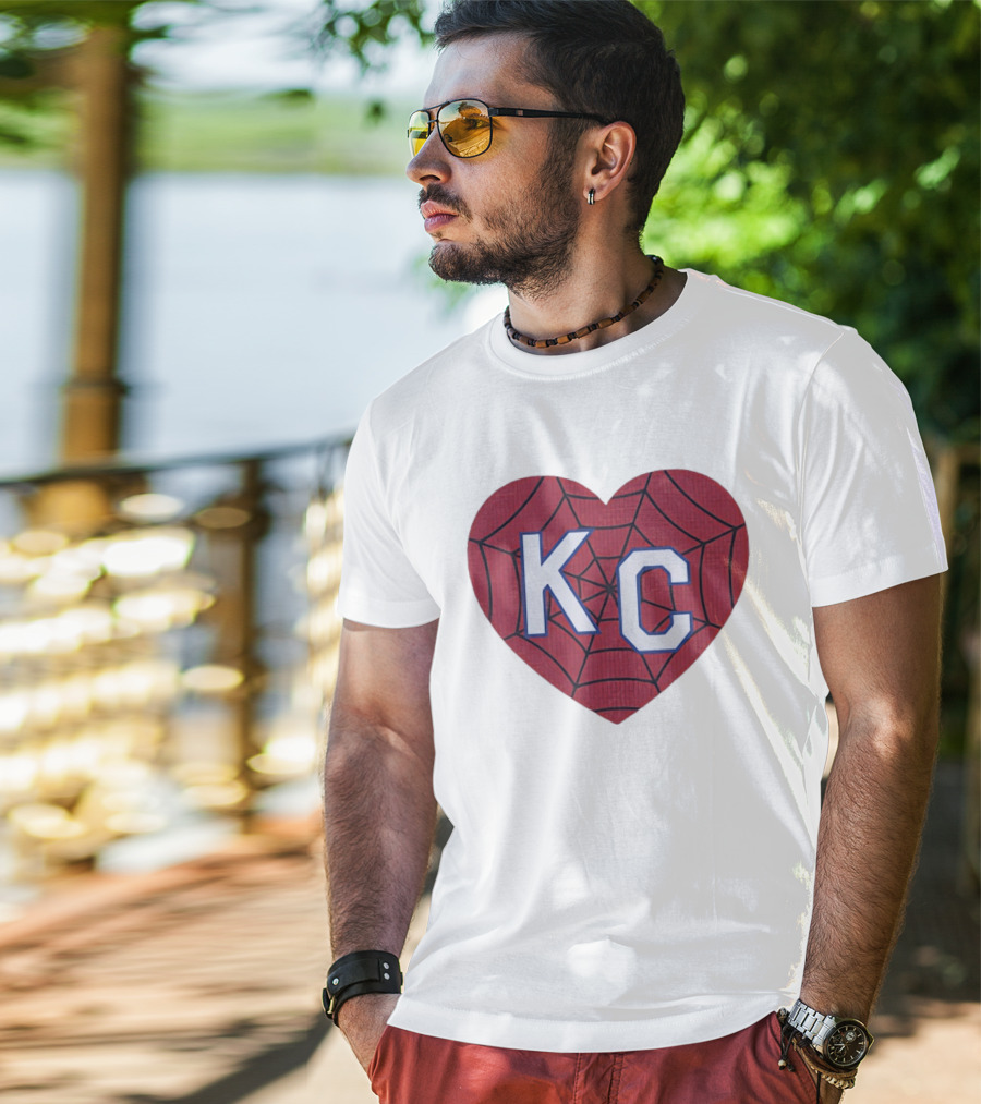KC Heart Spiderweb T-Shirt