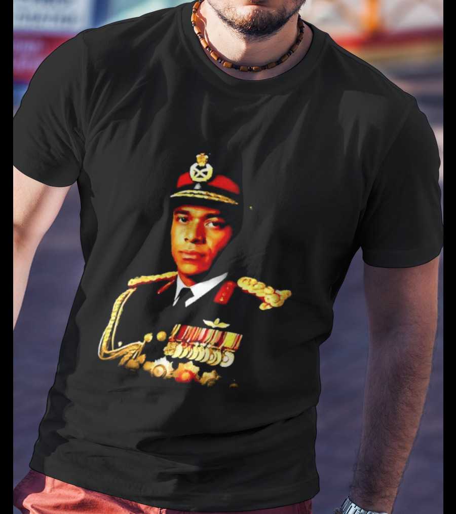 Idi Amin Dada Uganda Military Uniform Medal Illustrative T-Shirt